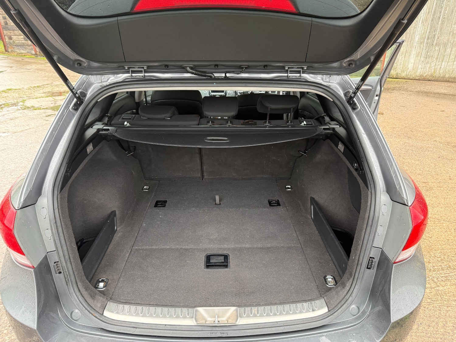 Used Hyundai i40 2014 for sale - 76922039: Photo 12