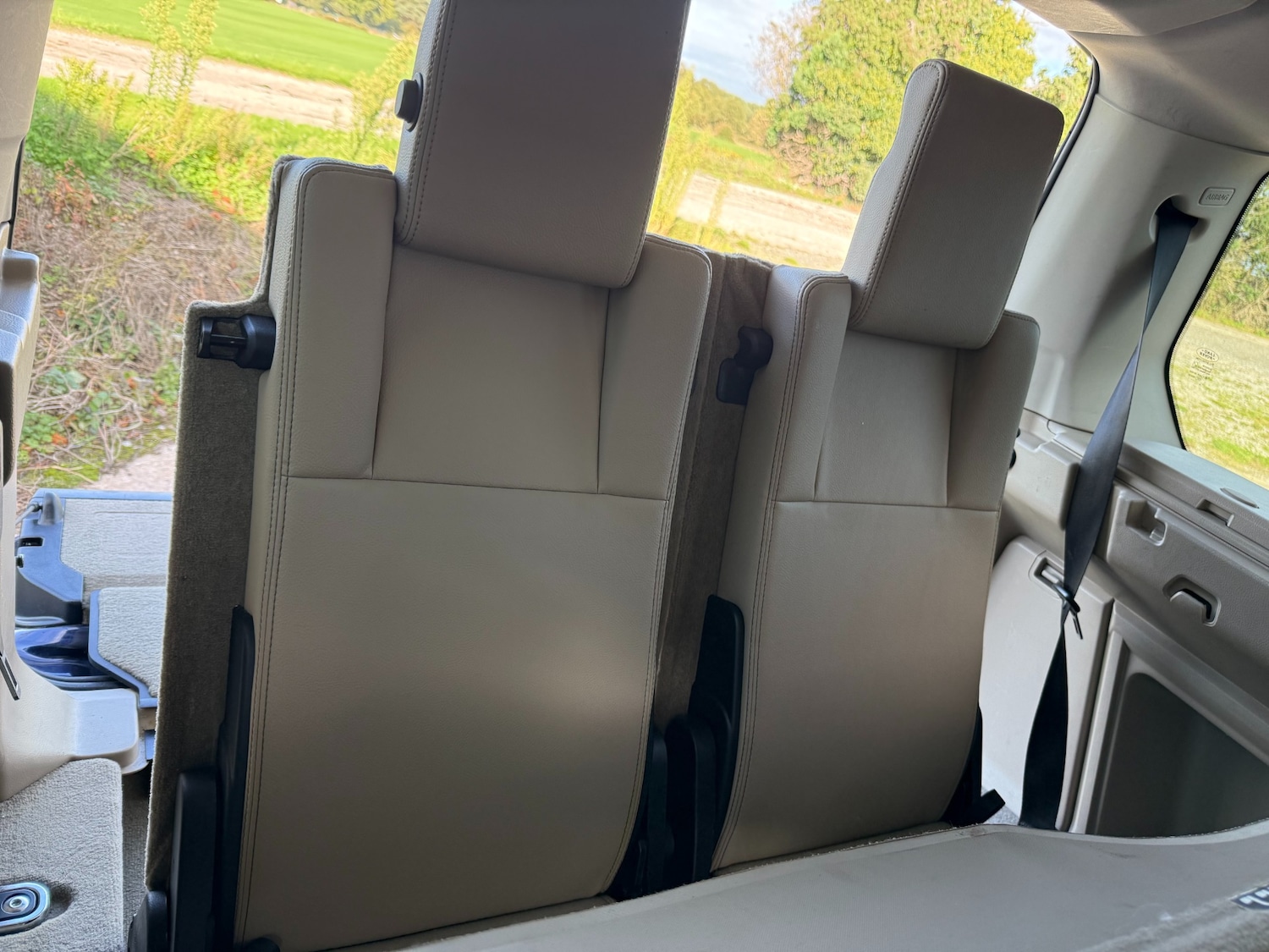 Used Land Rover Discovery 2014 for sale - 76187284: Photo 14