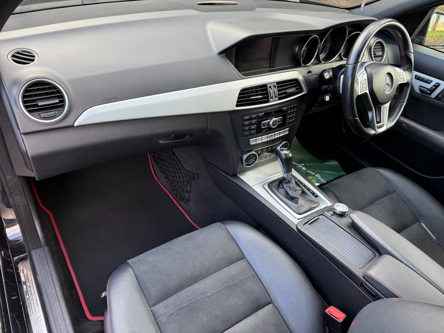 Used Mercedes-Benz C Class 2012 for sale - 77582227: Photo 14