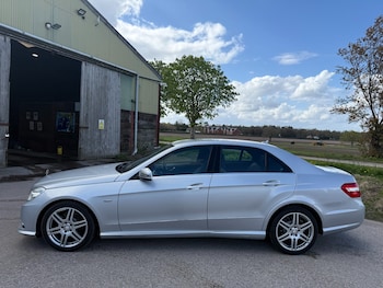 Used Mercedes-Benz E Class 2009 for sale - 78228458: Photo