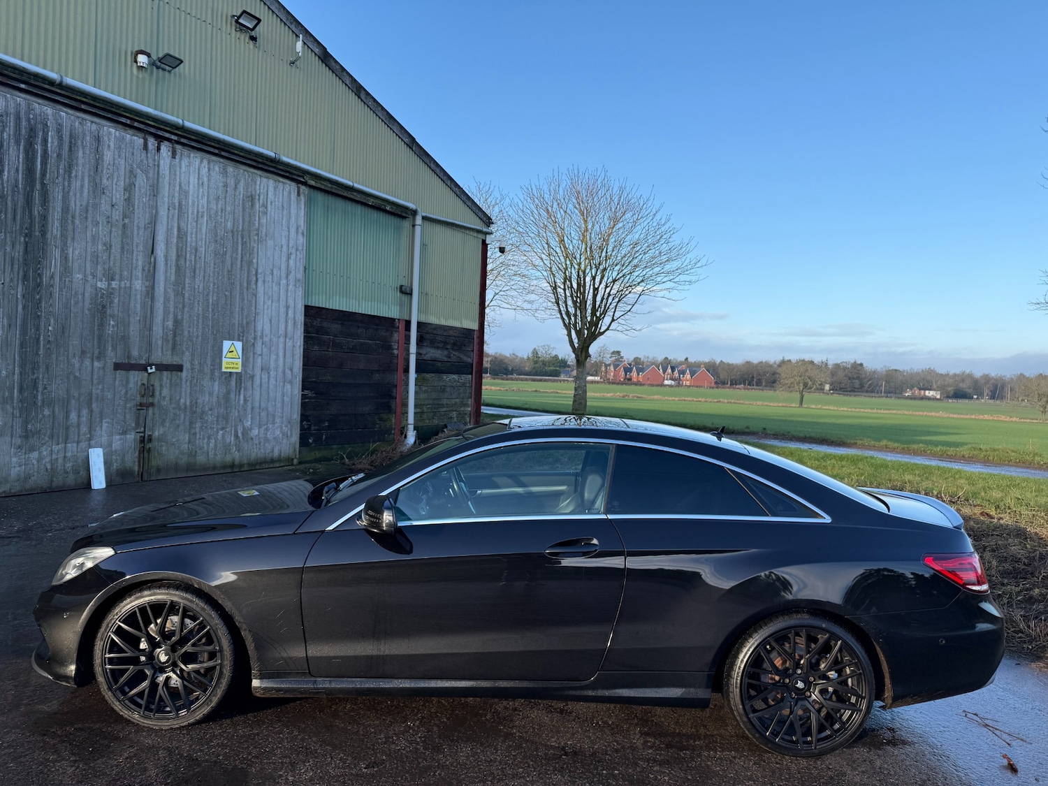 Used Mercedes-Benz E Class 2014 for sale - 77227972: Photo 3