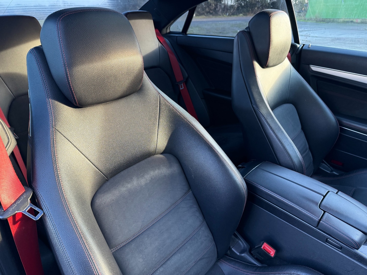 Used Mercedes-Benz E Class 2014 for sale - 77227972: Photo 9