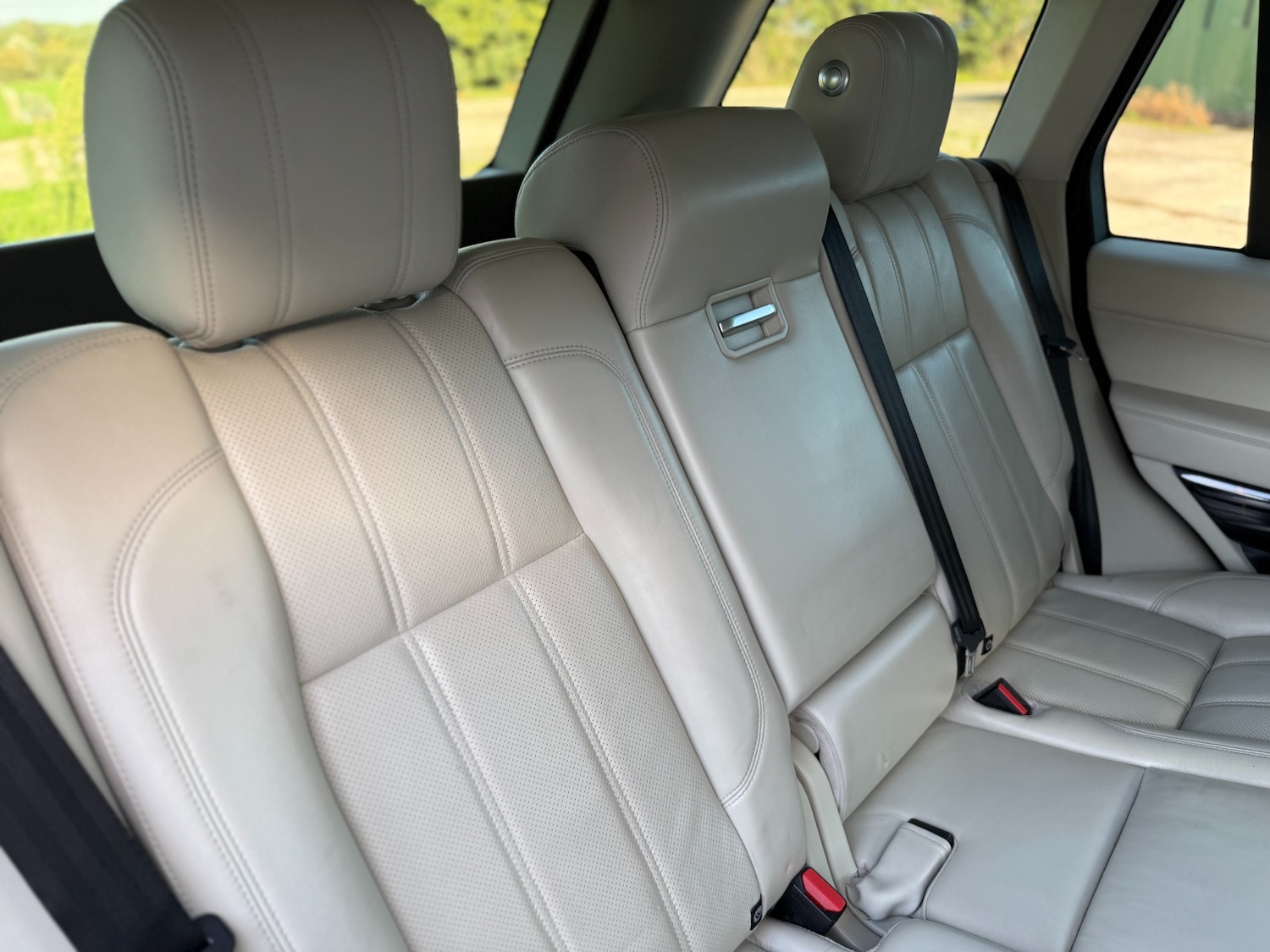 Used Land Rover Range Rover 2013 for sale - 76187280: Photo 11