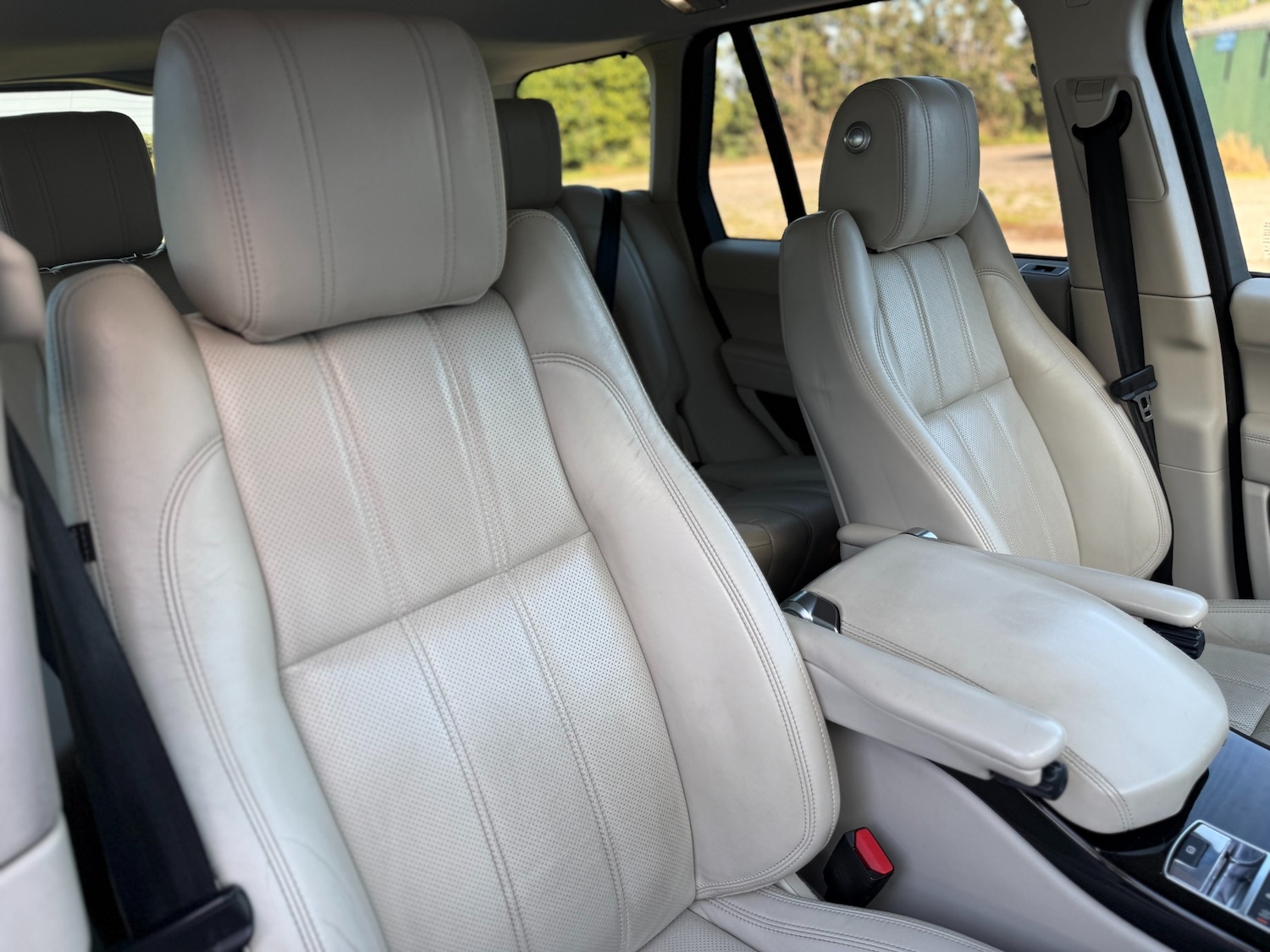 Used Land Rover Range Rover 2013 for sale - 76187280: Photo 9