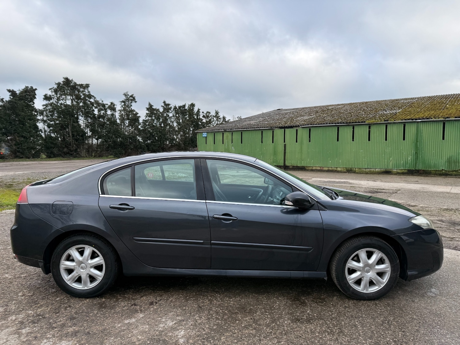 Used Renault Laguna 2010 for sale - 77434970: Photo 6