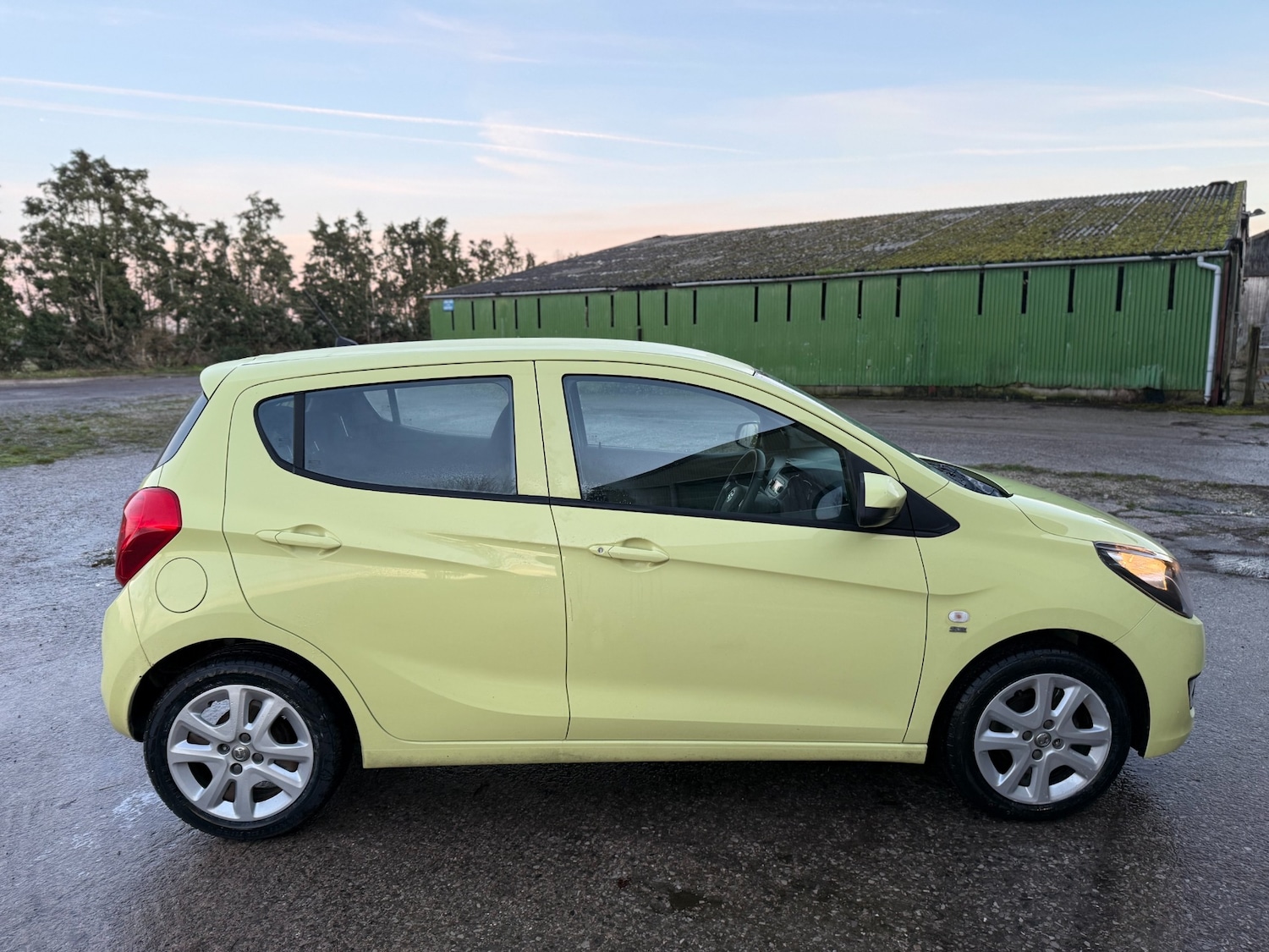 Used Vauxhall Viva 2017 for sale - 76922053: Photo 5