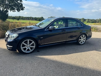 Used Mercedes-Benz C-Class 2012 for sale - 75558936: Photo