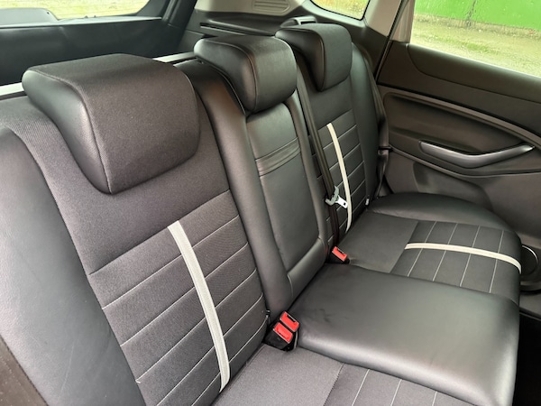 Used Ford Kuga 2010 for sale - 76161572: Photo 10