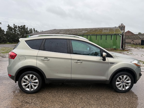 Used Ford Kuga 2010 for sale - 76161572: Photo 5
