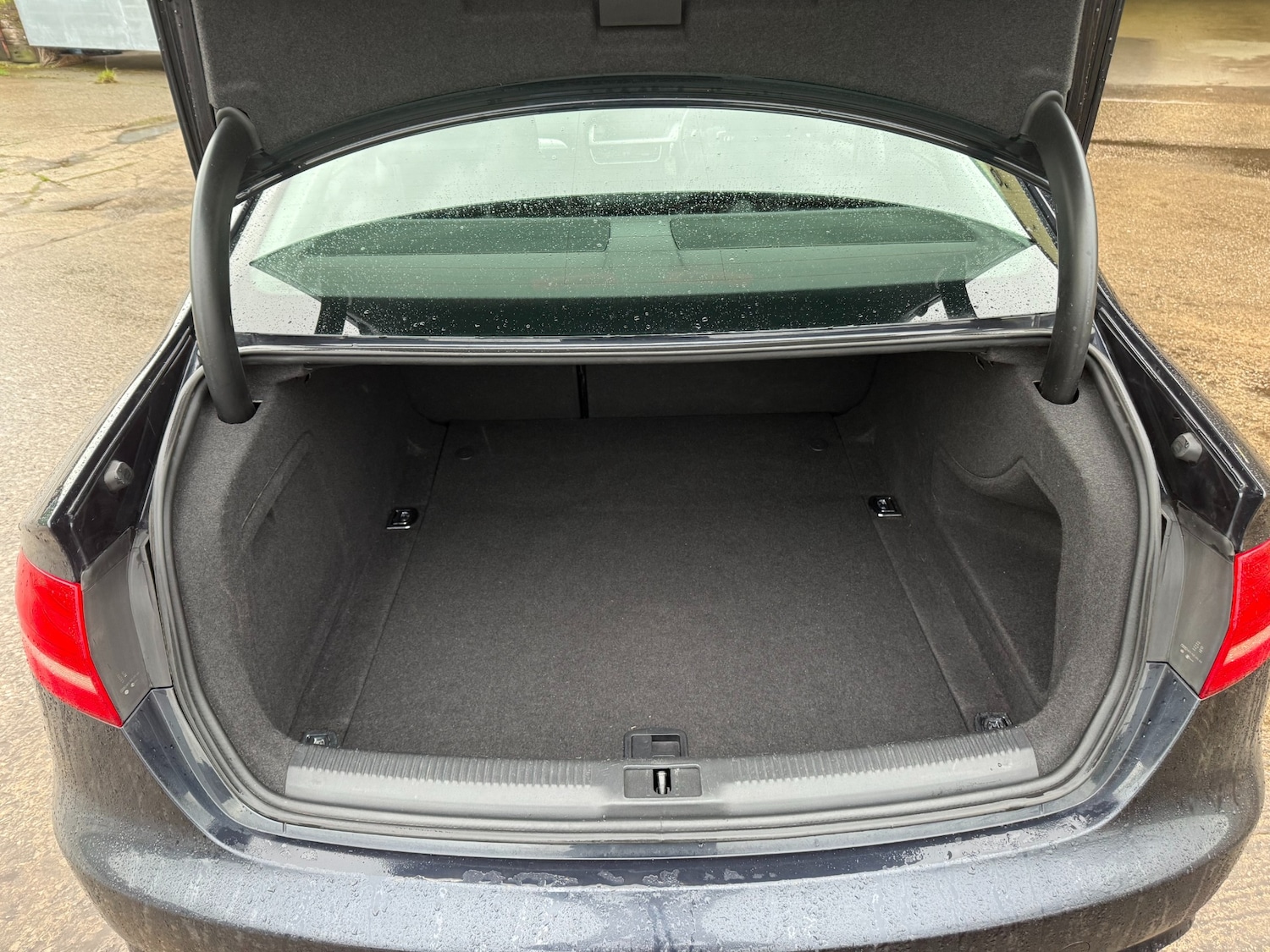 Used Audi A4 2014 for sale - 77617924: Photo 12