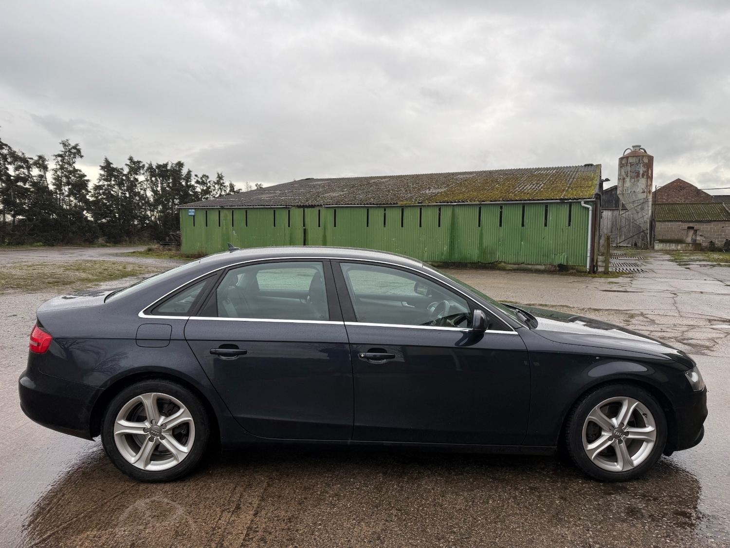 Used Audi A4 2014 for sale - 77617924: Photo 6