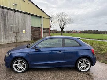 Used Audi A1 2015 for sale - 76879561: Photo