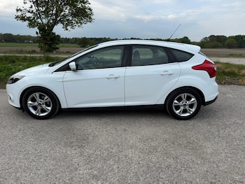 Used Ford Focus 2014 for sale - 78459152: Photo