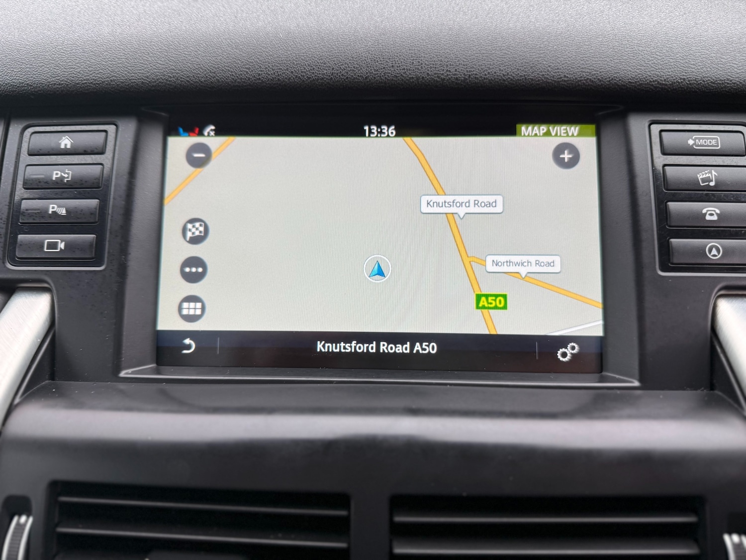 Used Land Rover Discovery Sport 2015 for sale - 76765063: Photo 15