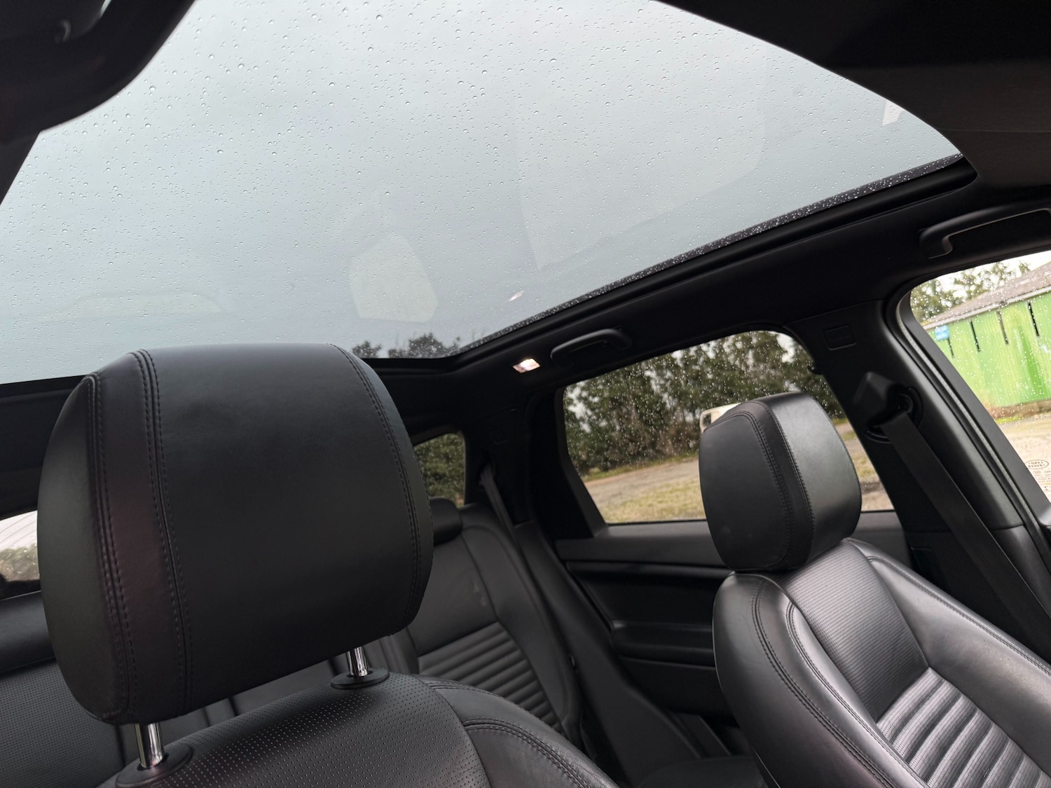 Used Land Rover Discovery Sport 2015 for sale - 76765063: Photo 16