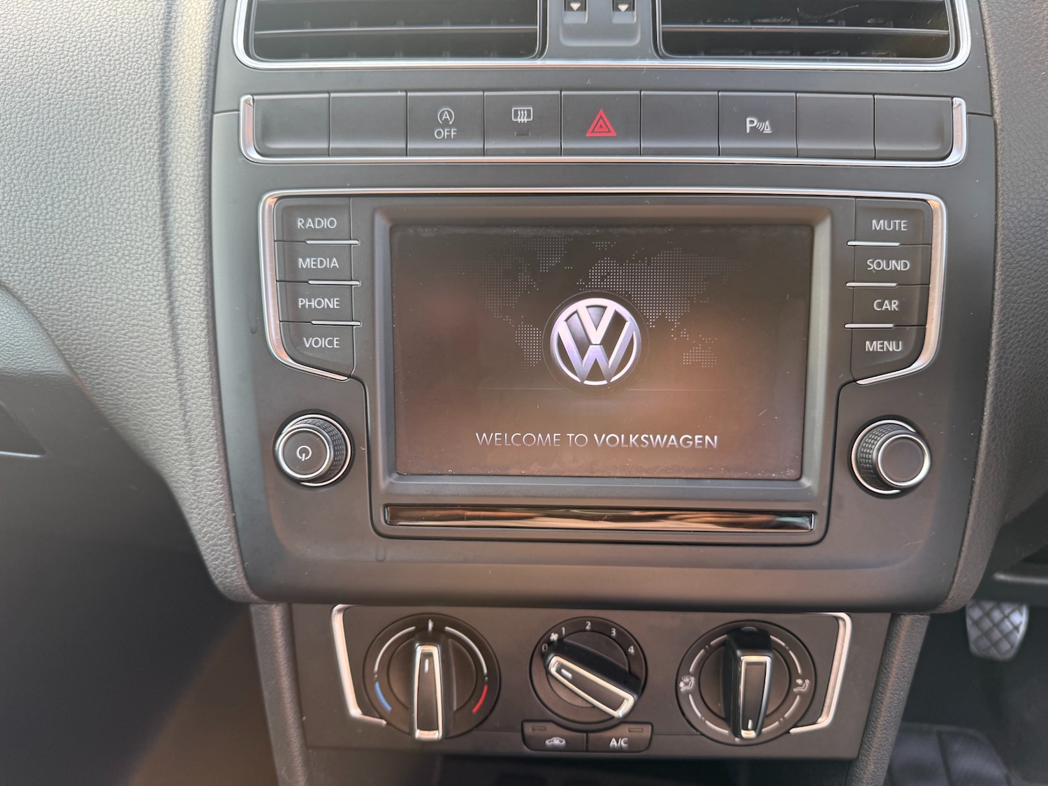 Used Volkswagen Polo 2017 for sale - 76497073: Photo 15