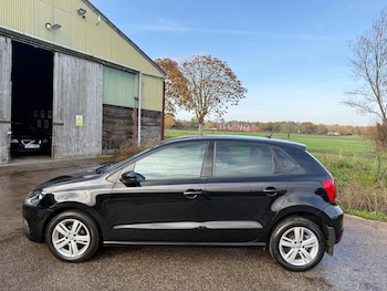 Used Volkswagen Polo 2017 for sale - 76497073: Photo