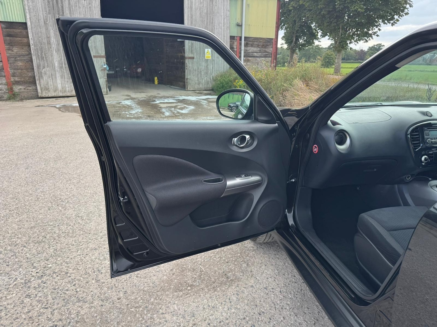 Vehicle 29