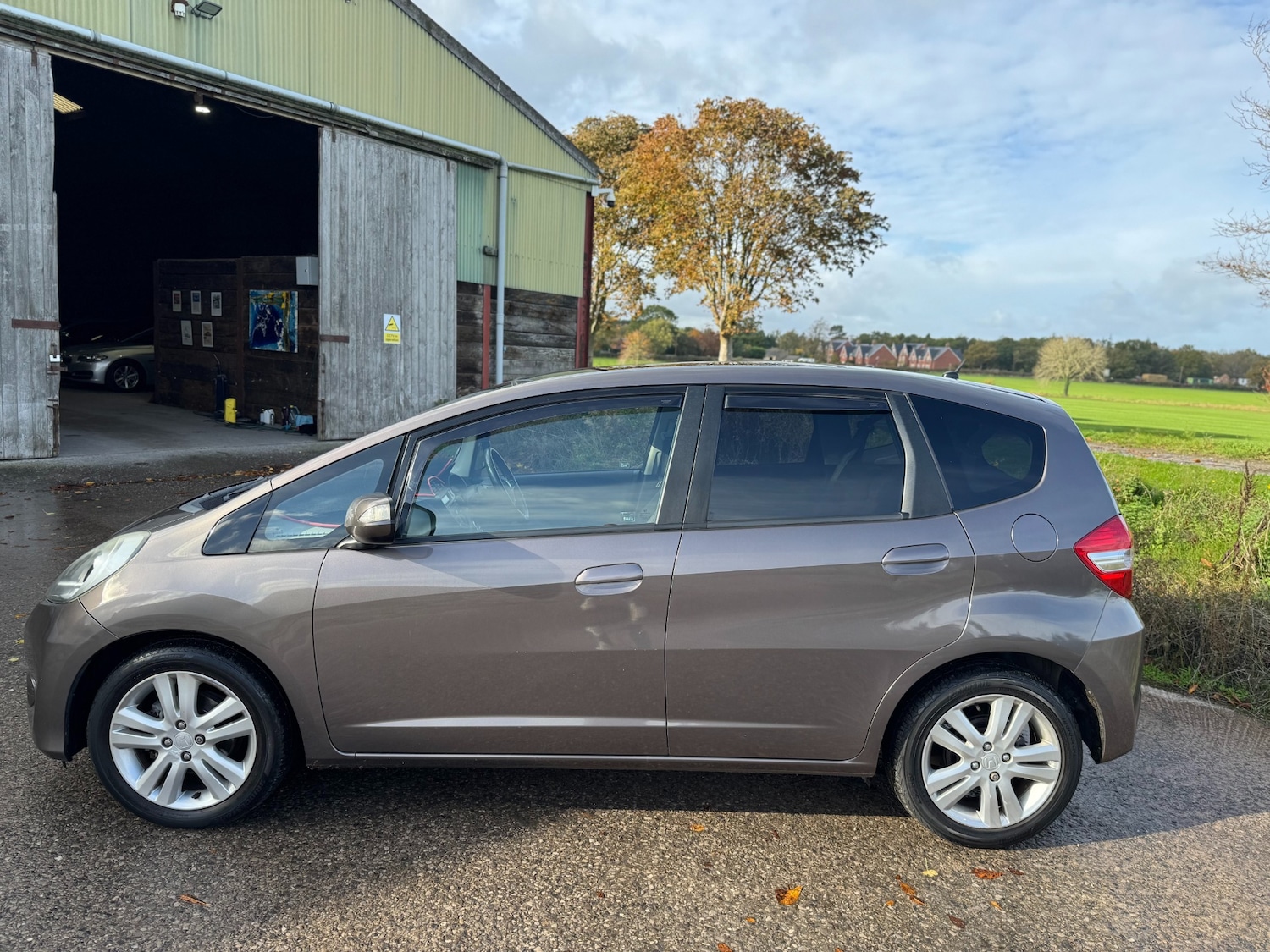 Used Honda Jazz 2012 for sale - 76382769: Photo 3