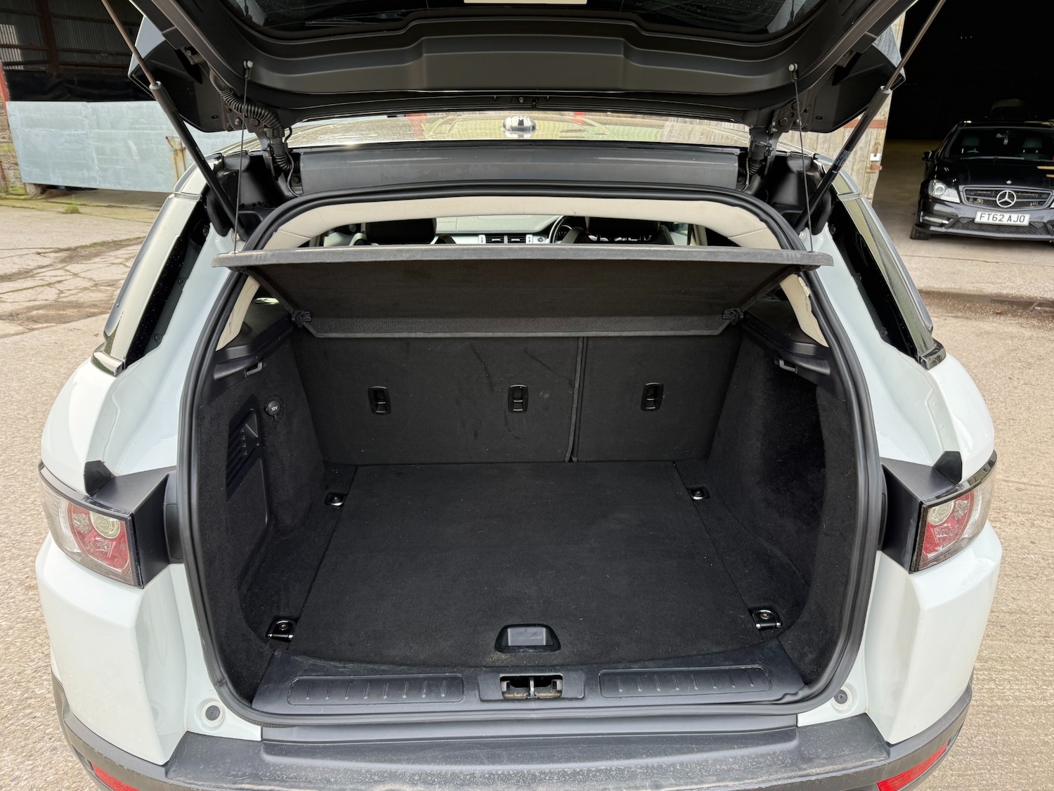 Used Land Rover Range Rover Evoque 2012 for sale - 77582357: Photo 12