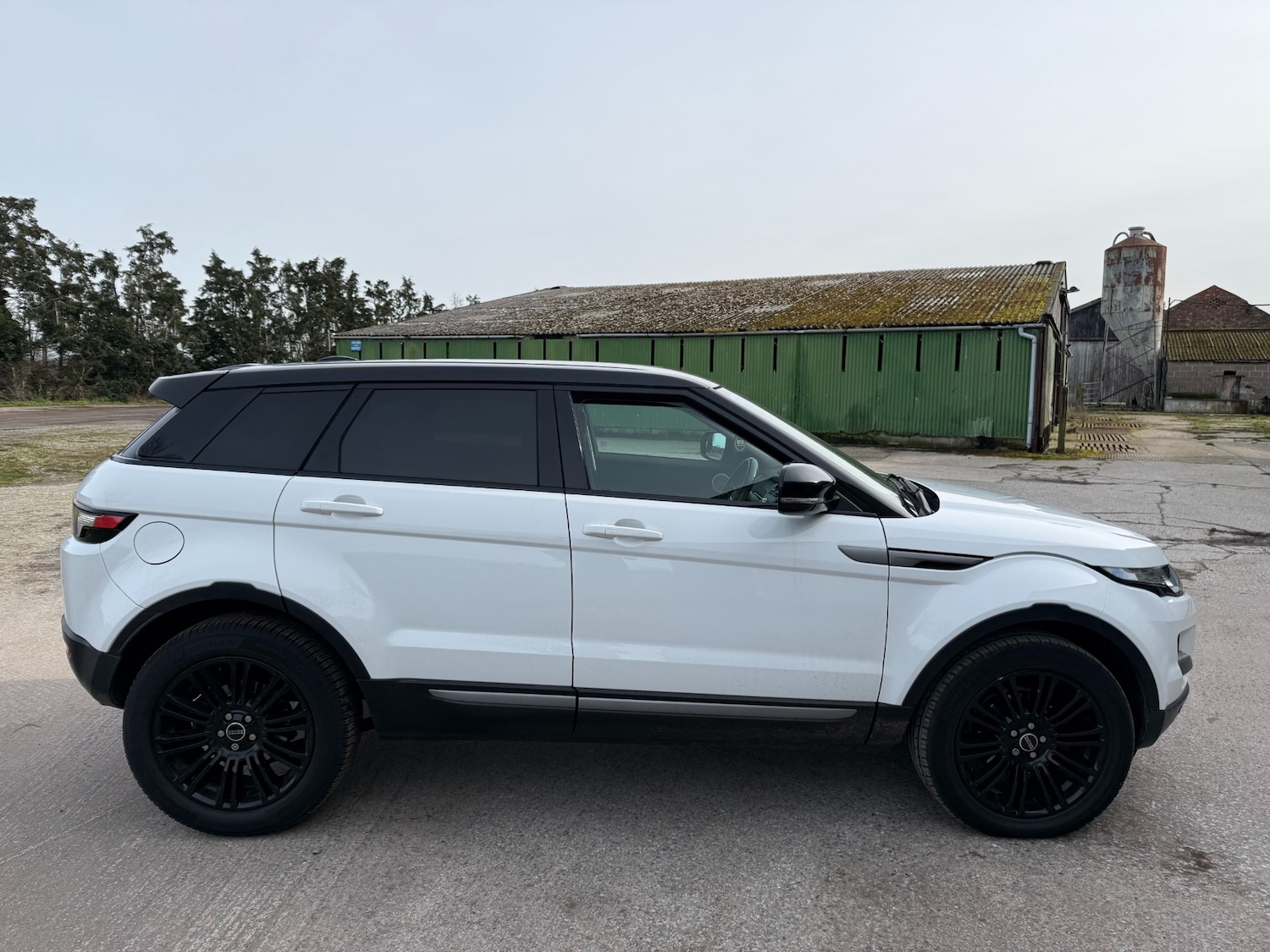 Used Land Rover Range Rover Evoque 2012 for sale - 77582357: Photo 6