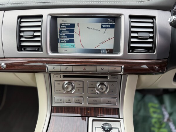 Used Jaguar XF 2011 for sale - 76211582: Photo 16