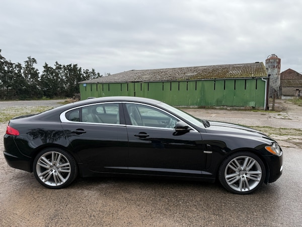 Used Jaguar XF 2011 for sale - 76211582: Photo 6