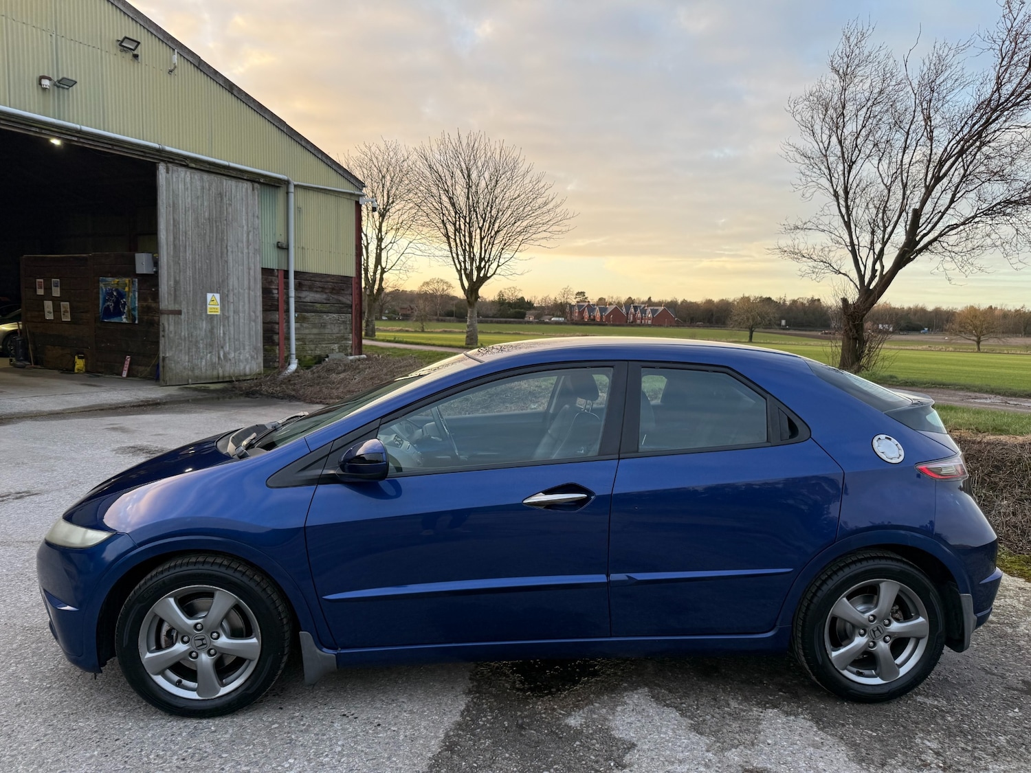 Used Honda Civic 2009 for sale - 77354604: Photo 3