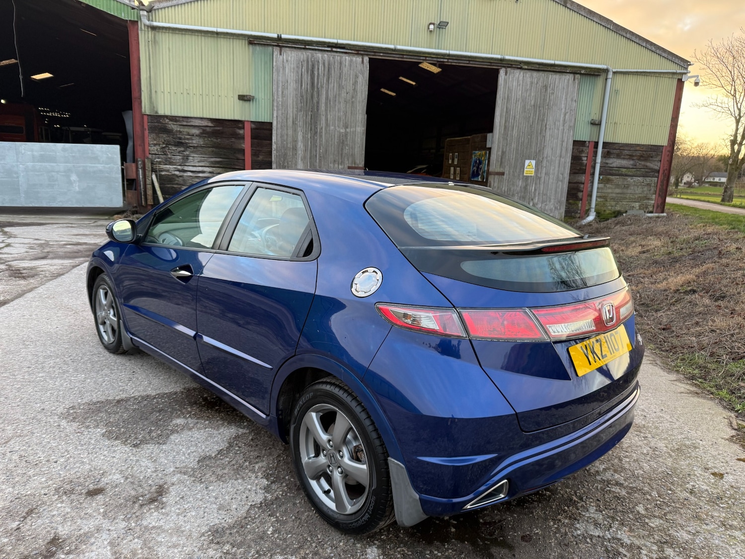 Used Honda Civic 2009 for sale - 77354604: Photo 4