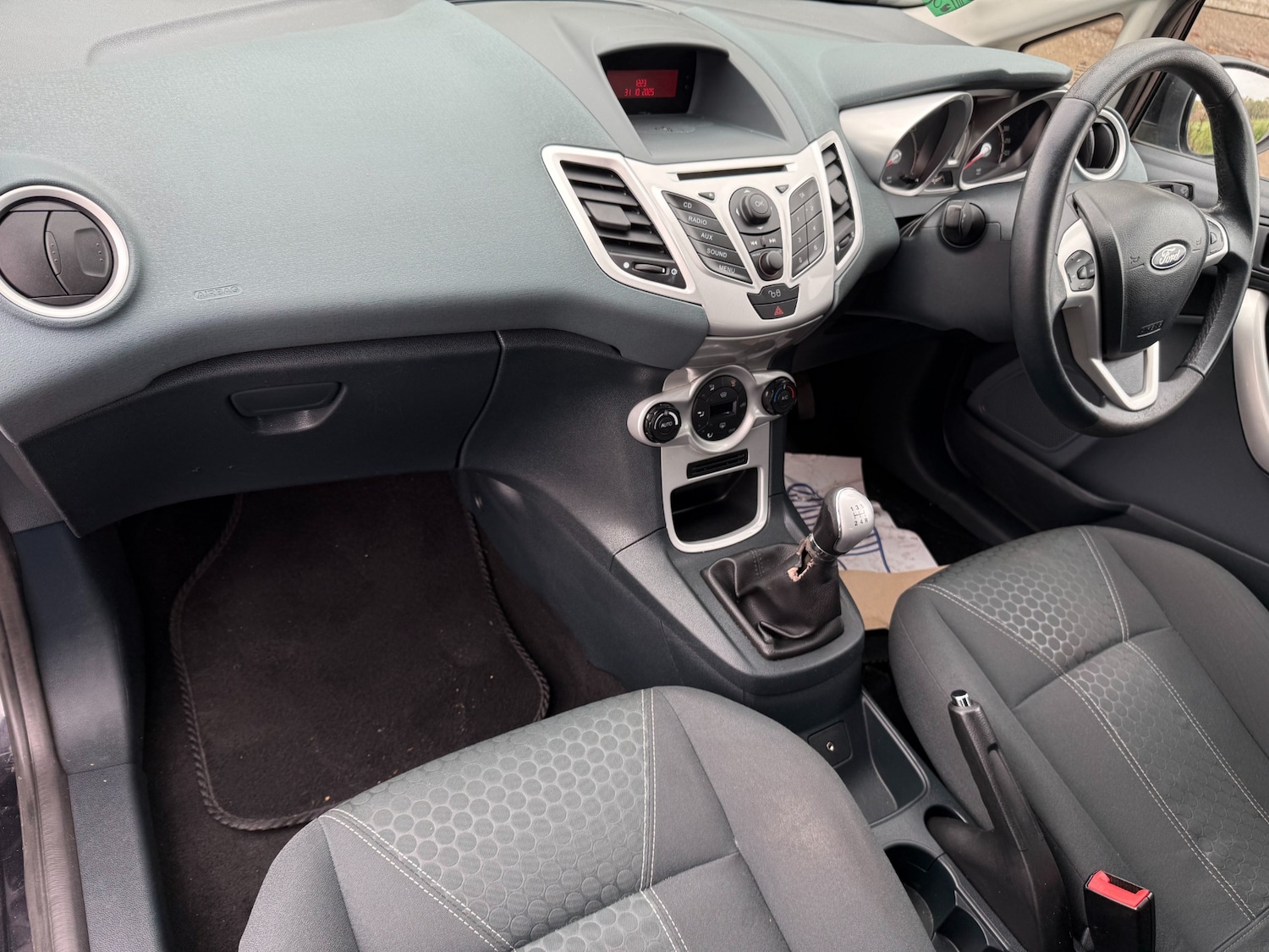 Used Ford Fiesta 2009 for sale - 76428807: Photo 12