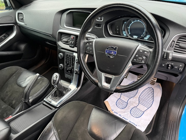 Used Volvo V40 2013 for sale - 76293138: Photo 10