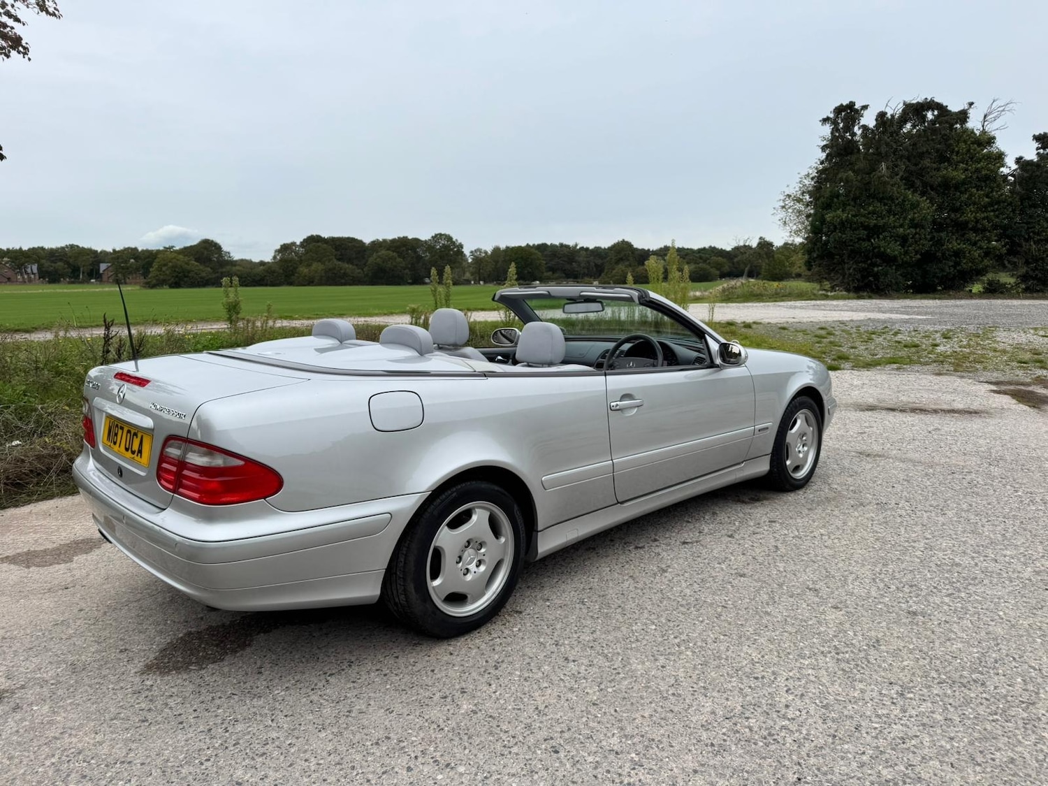 Used Mercedes-Benz CLK 2000 for sale - 76146596: Photo 13