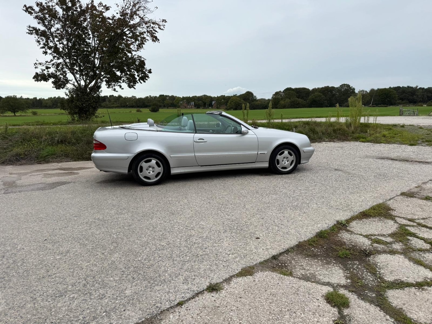 Used Mercedes-Benz CLK 2000 for sale - 76146596: Photo 14