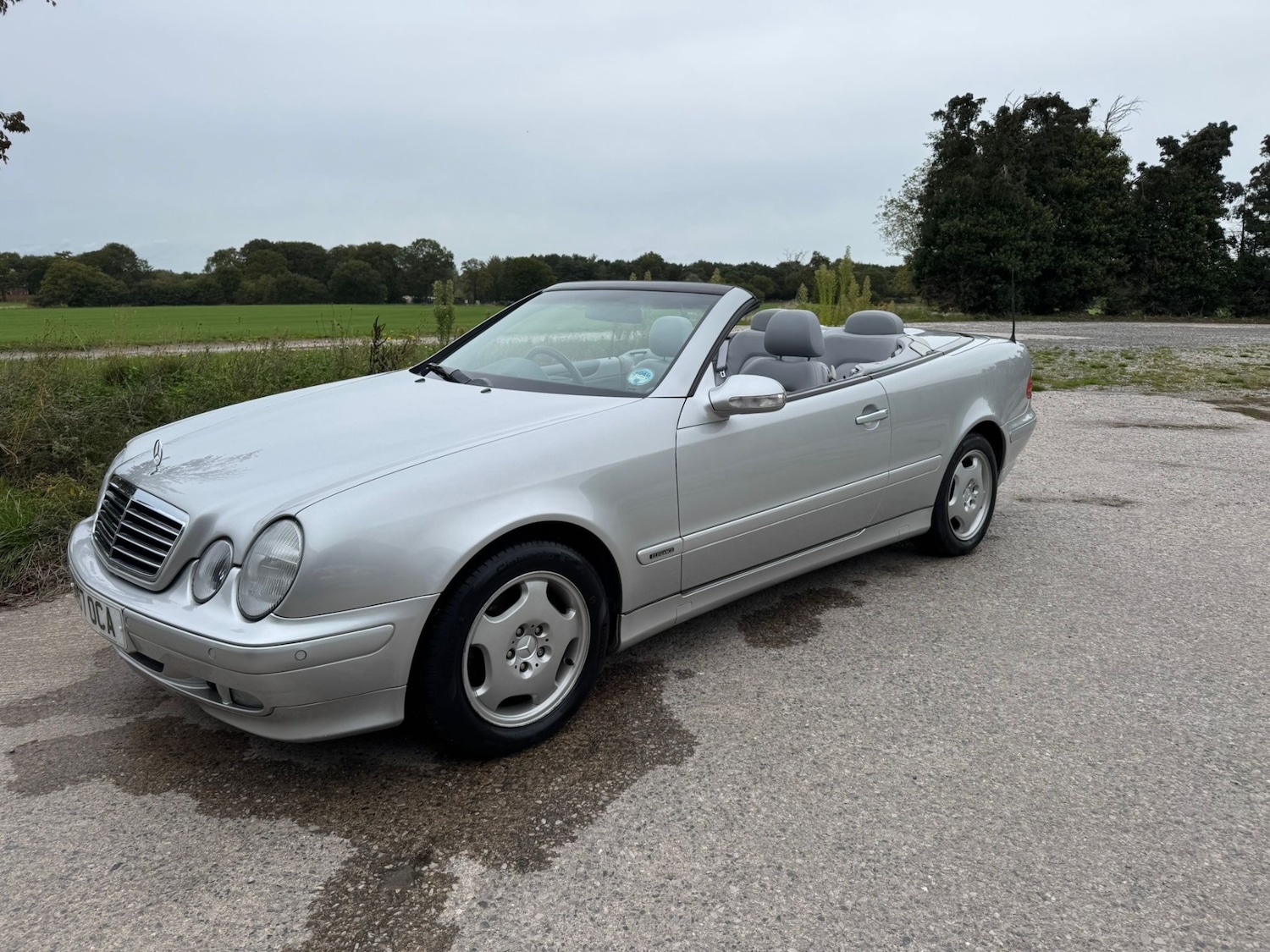 Used Mercedes-Benz CLK 2000 for sale - 76146596: Photo 2