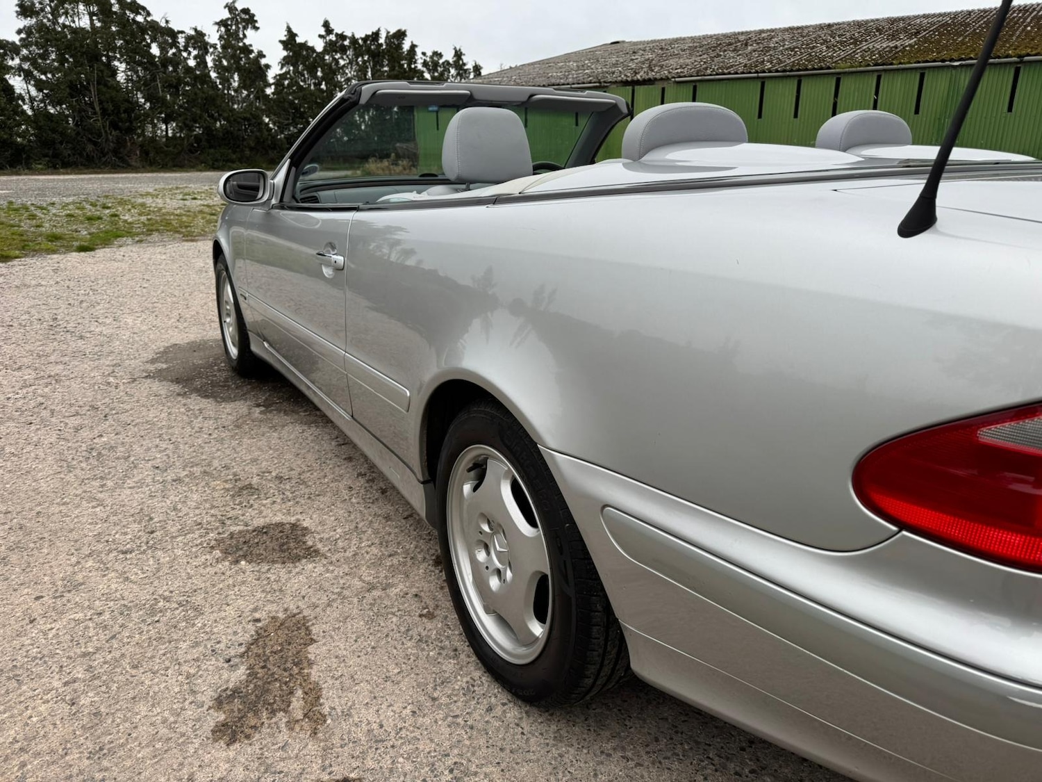 Used Mercedes-Benz CLK 2000 for sale - 76146596: Photo 29