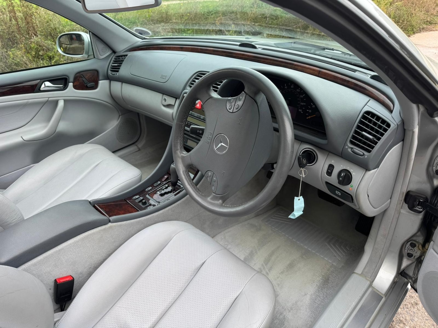 Used Mercedes-Benz CLK 2000 for sale - 76146596: Photo 47