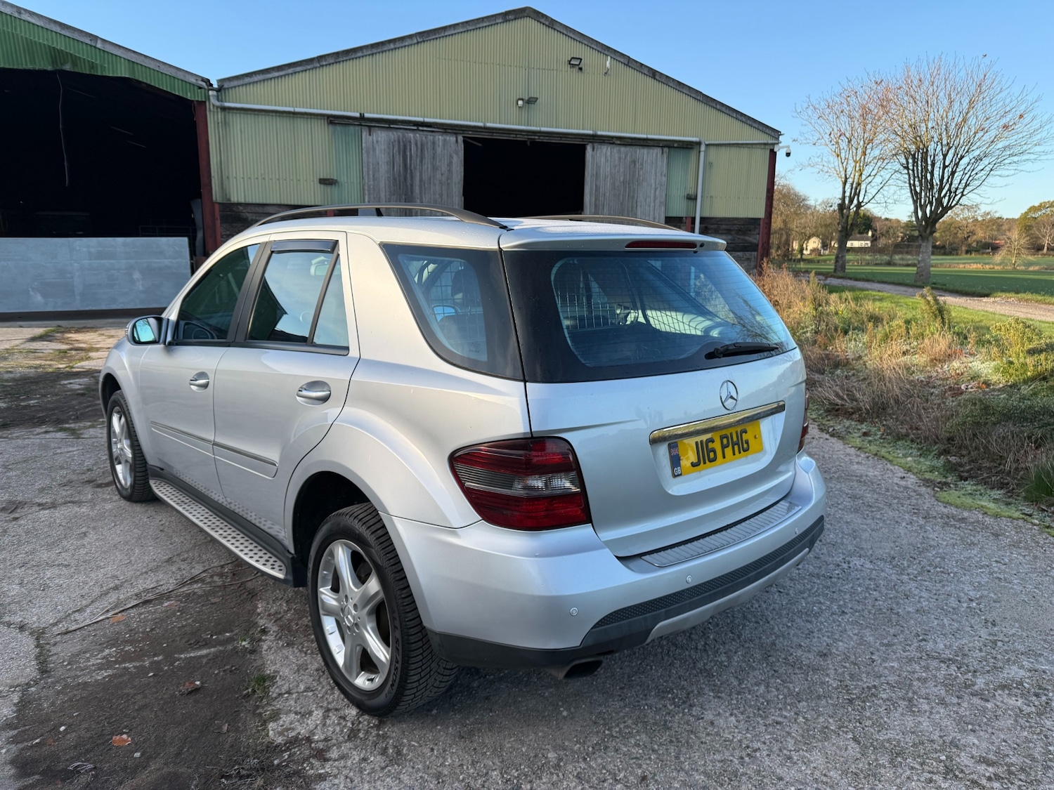 Used Mercedes-Benz M Class 2007 for sale - 76637477: Photo 4