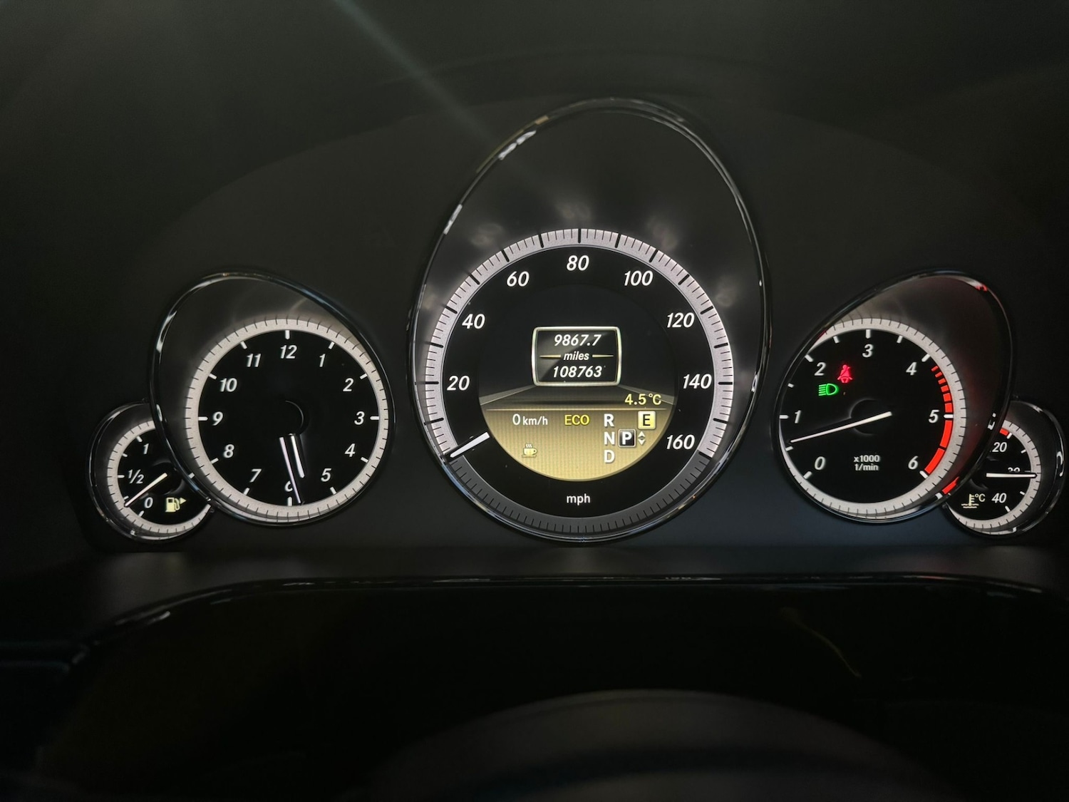 Used Mercedes-Benz E Class 2012 for sale - 76739184: Photo 21