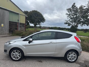 Used Ford Fiesta 2013 for sale - 75959463: Photo