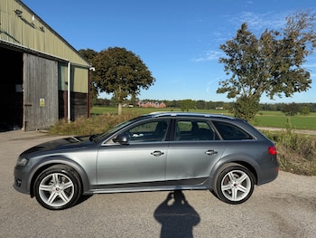 Used Audi A4 Allroad 2011 for sale - 76035636: Photo 3
