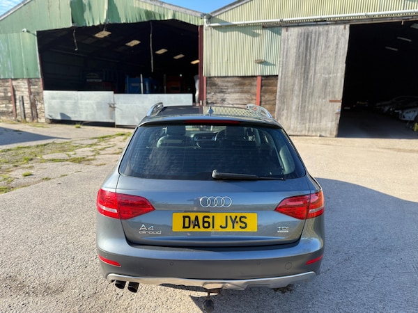 Used Audi A4 Allroad 2011 for sale - 76035636: Photo 5