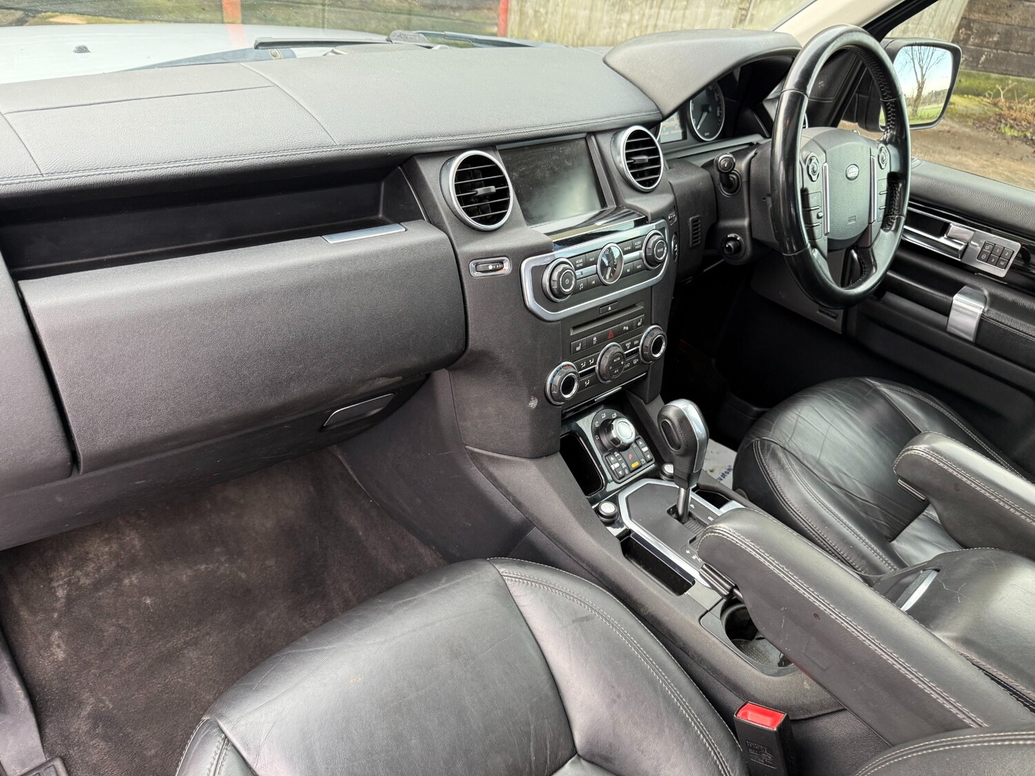 Used Land Rover Discovery 2011 for sale - 77676575: Photo 12