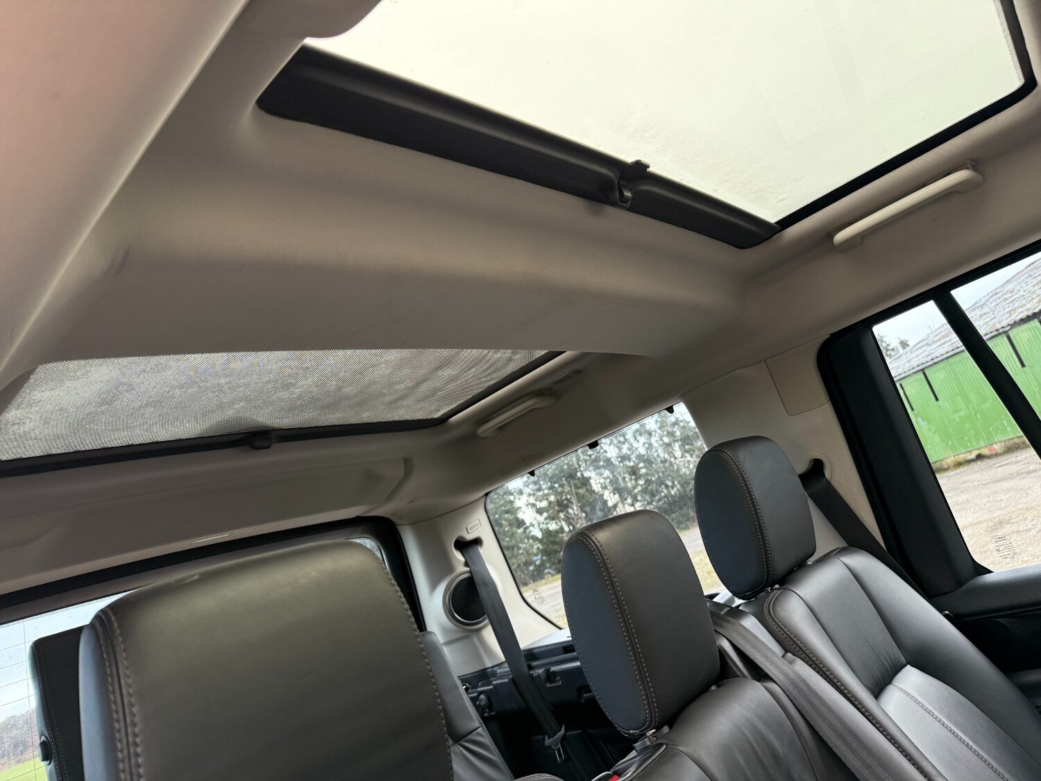 Used Land Rover Discovery 2011 for sale - 77676575: Photo 15