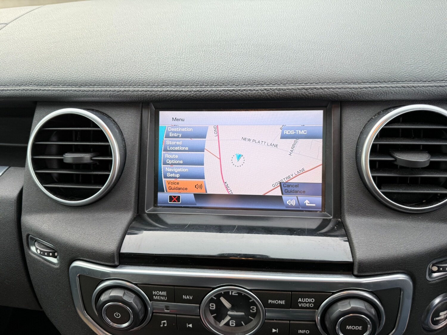 Used Land Rover Discovery 2011 for sale - 77676575: Photo 17