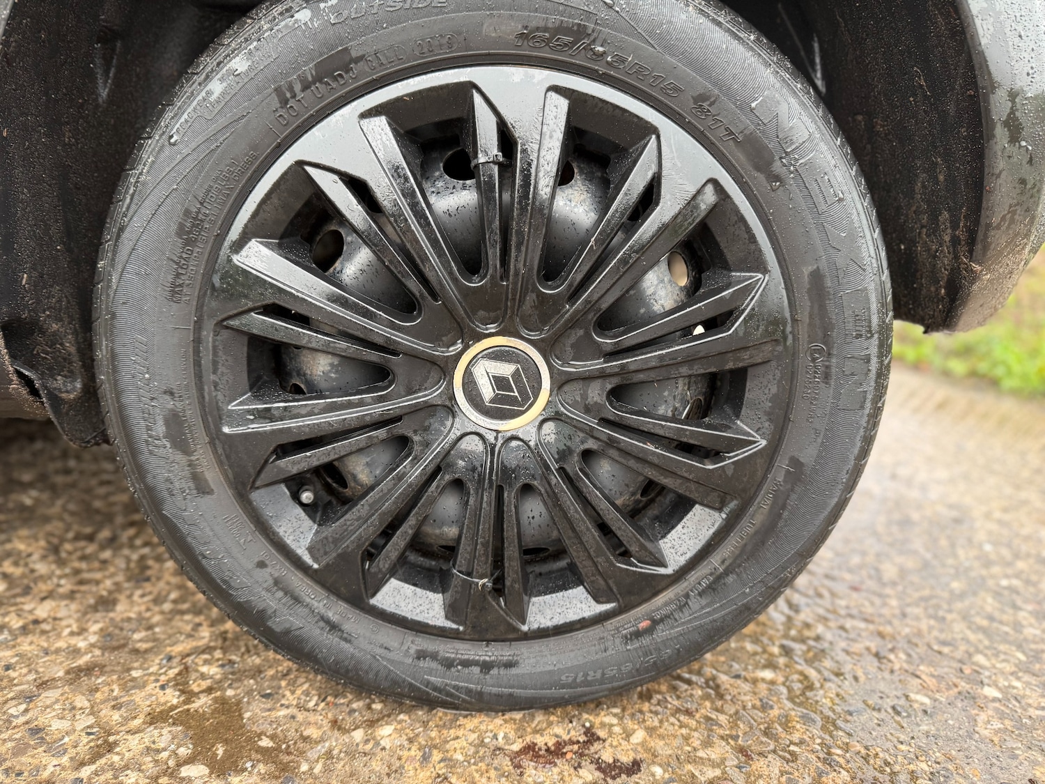 Used Renault Clio 2009 for sale - 76971535: Photo 2