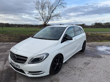 Used Mercedes-Benz B Class 2013 for sale - 77261722: Photo