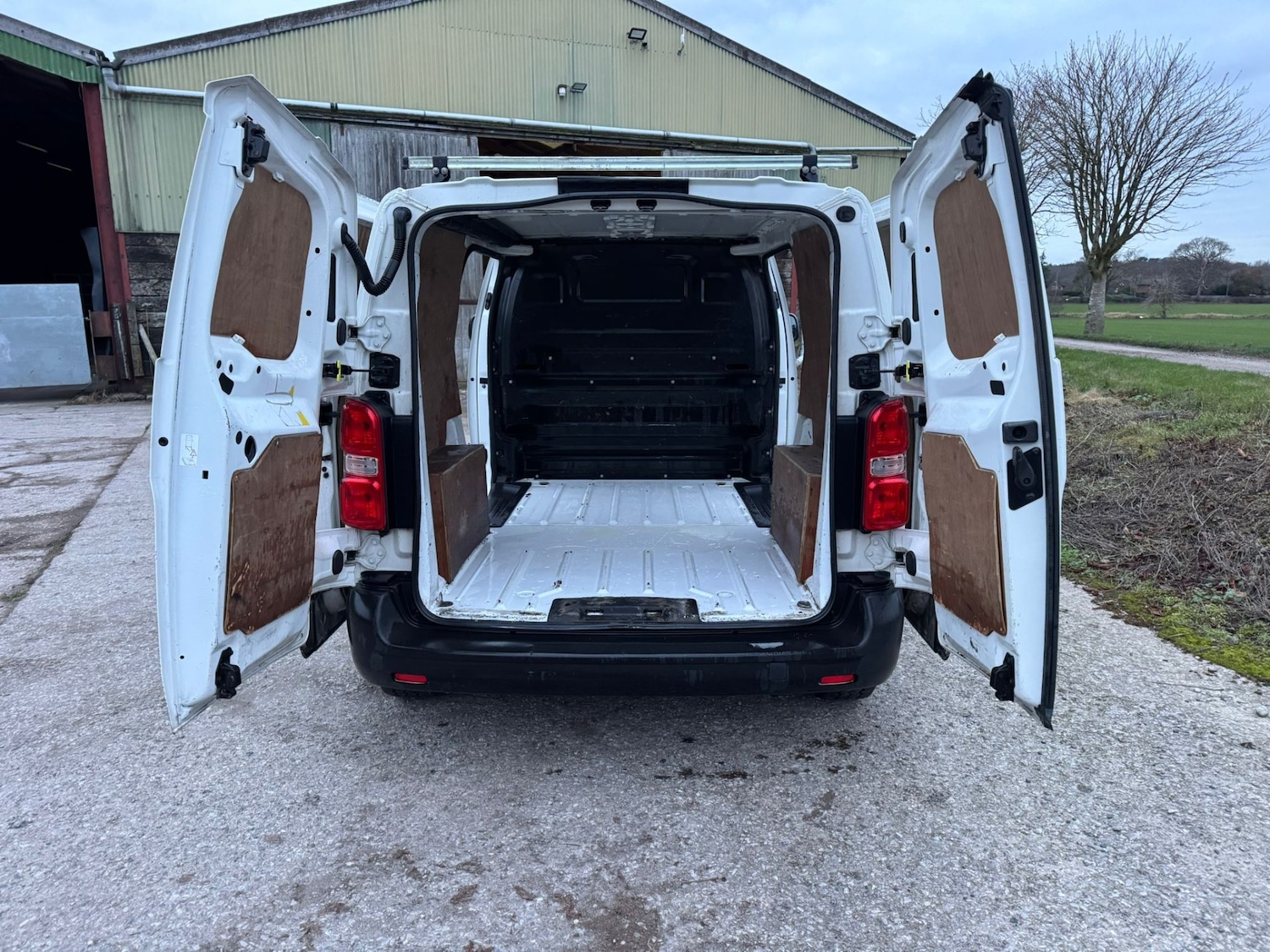 Used Peugeot Expert 2018 for sale - 77073167: Photo 18