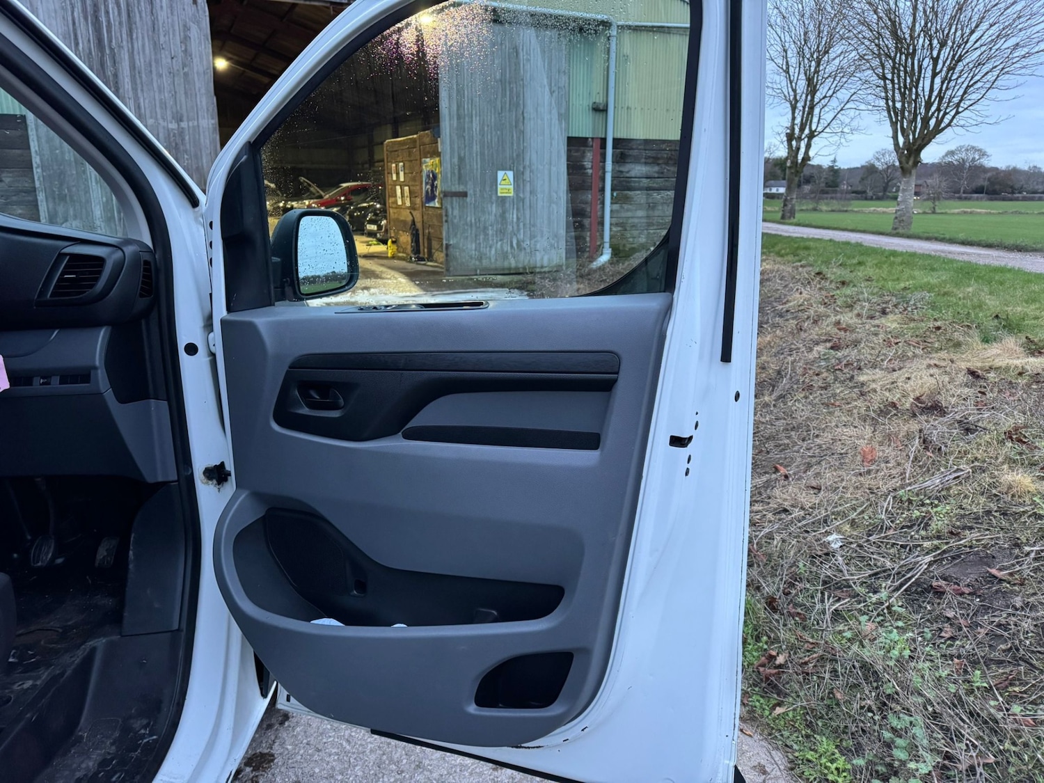 Used Peugeot Expert 2018 for sale - 77073167: Photo 21