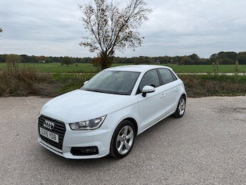2015 (15) - 1.6 TDI Sport 5dr