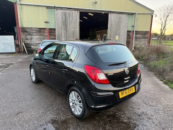 Used Vauxhall Corsa 2011 for sale - 76696739: Photo